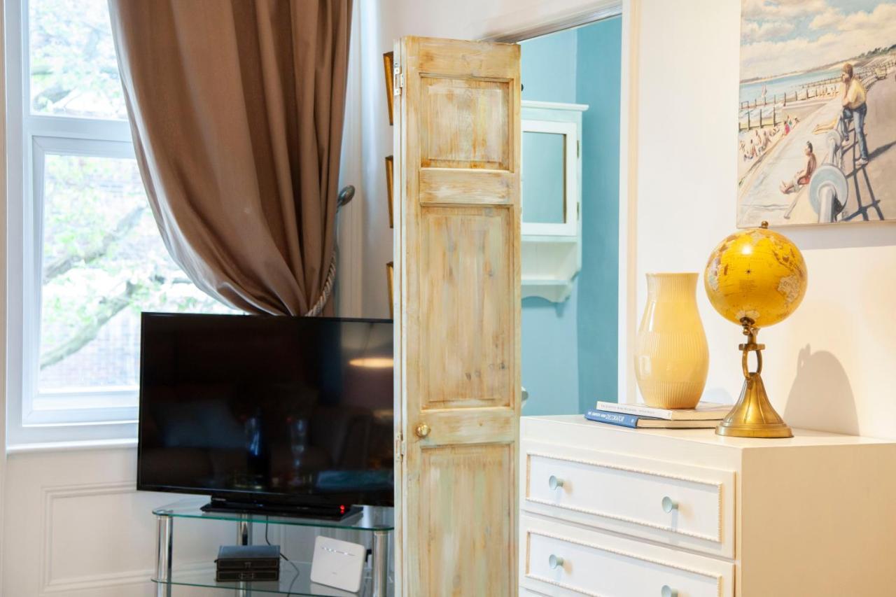 Treeside Suite By Grandeur Property Bournemouth Dış mekan fotoğraf